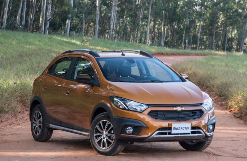 Chevrolet Onix Activ